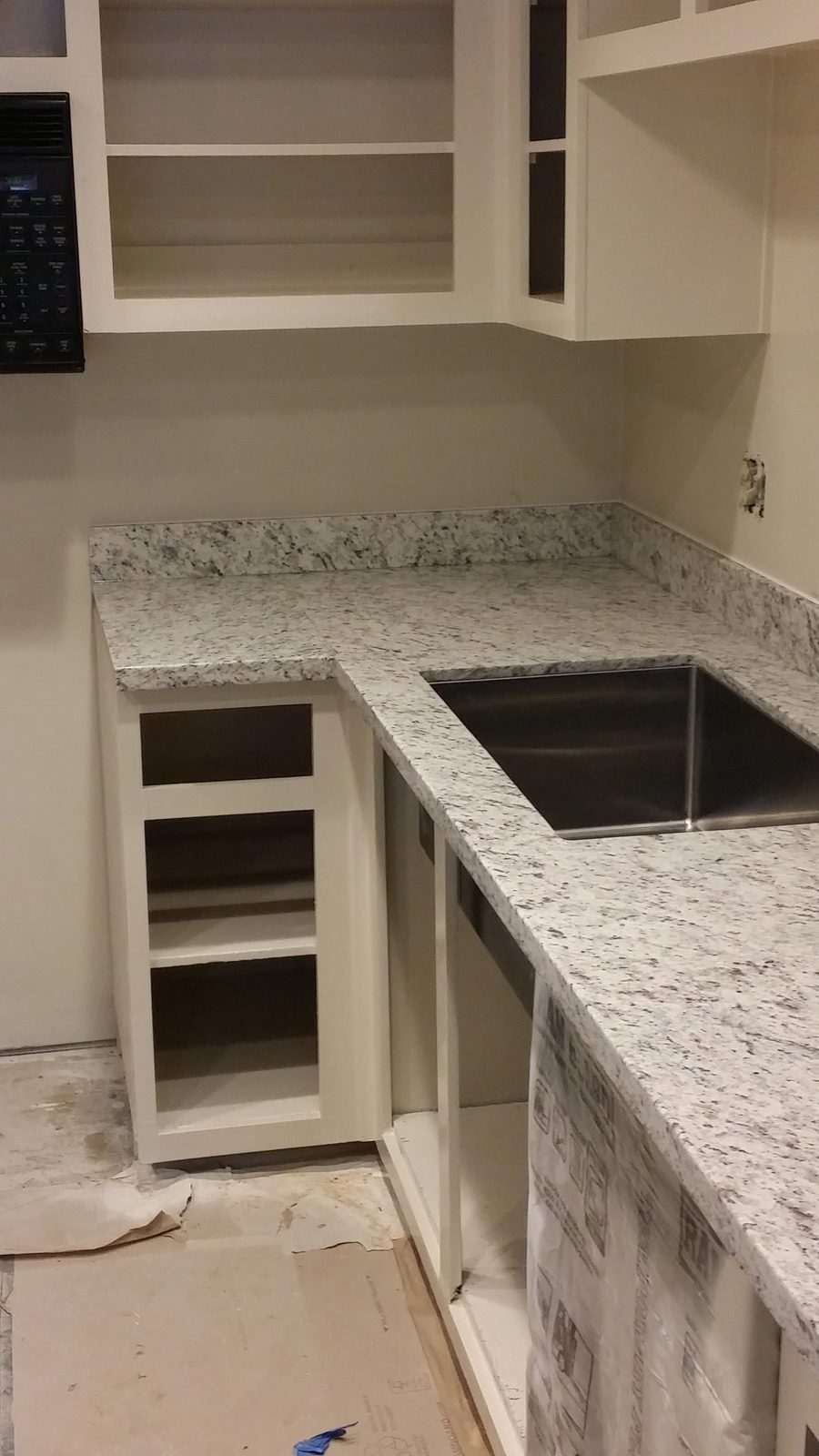 Finished kitchen remodel with quality craftsmanship