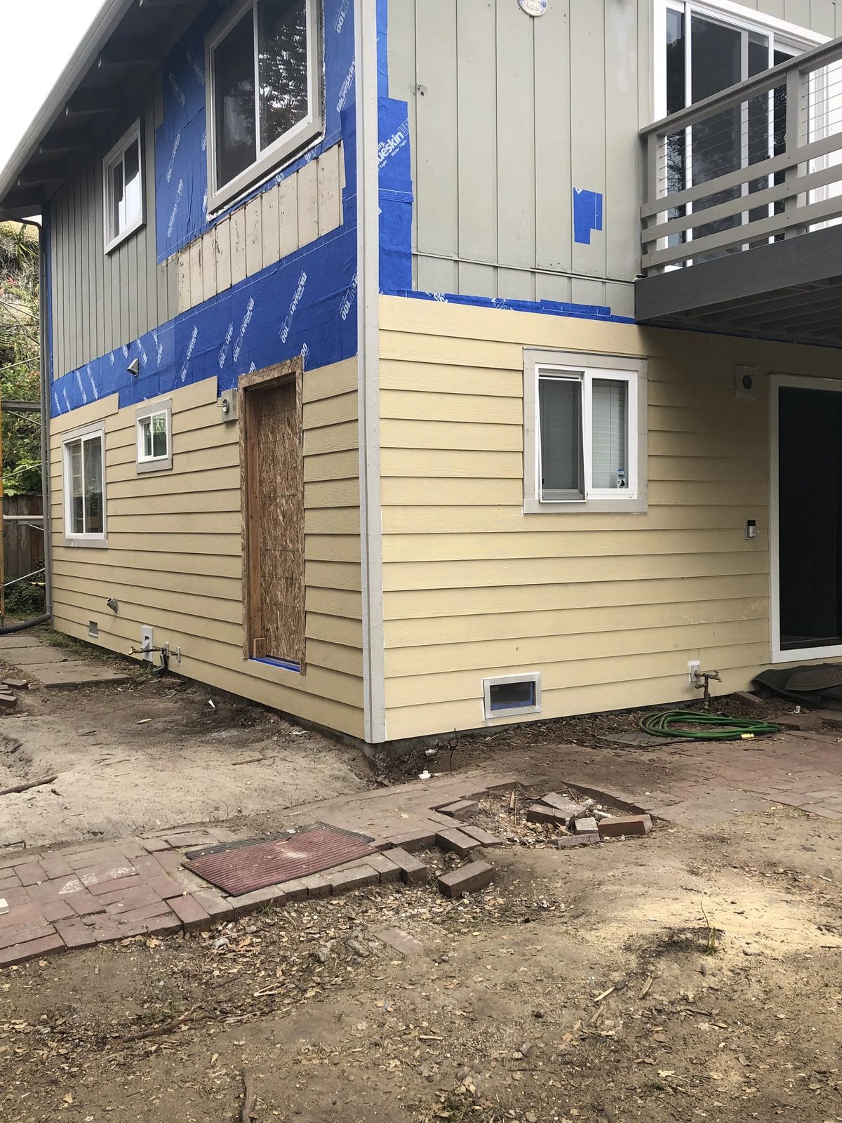 Siding replacement improving home curb appeal
